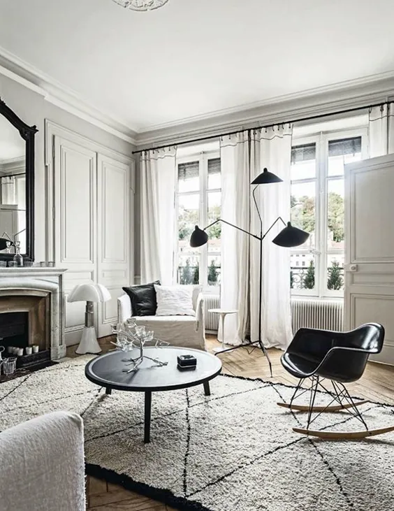آپارتمان پاریسی سیاه و سفید