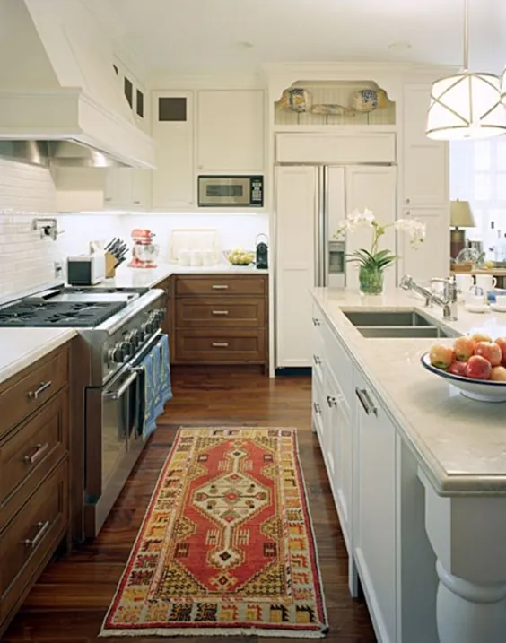 کابینت آشپزخانه: مخلوط سفید + چوب - امیلی A. کلارک