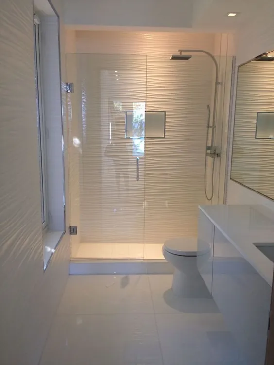 Weiße Master Badezimmer Ideen # WeißBadezimmer V... - #Badezimmer #Ideen # Mast - 2019 - Shower Diy