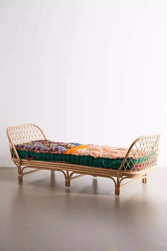 کوسن Daybed Rohini Kantha Daybed