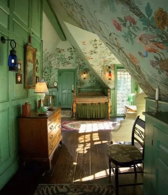 اتاق زیر شیروانی توسط هنری دیویس اسلیپر (عتیقه فروشی آمریکایی ، 1878-1934)