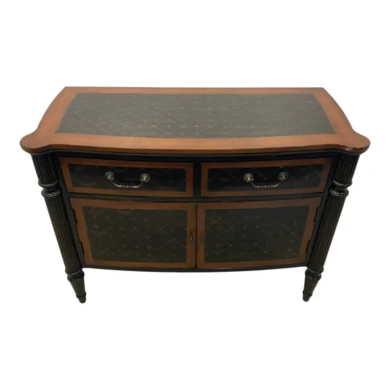 مبلمان سنتی هوکر نقاشی شده Credenza