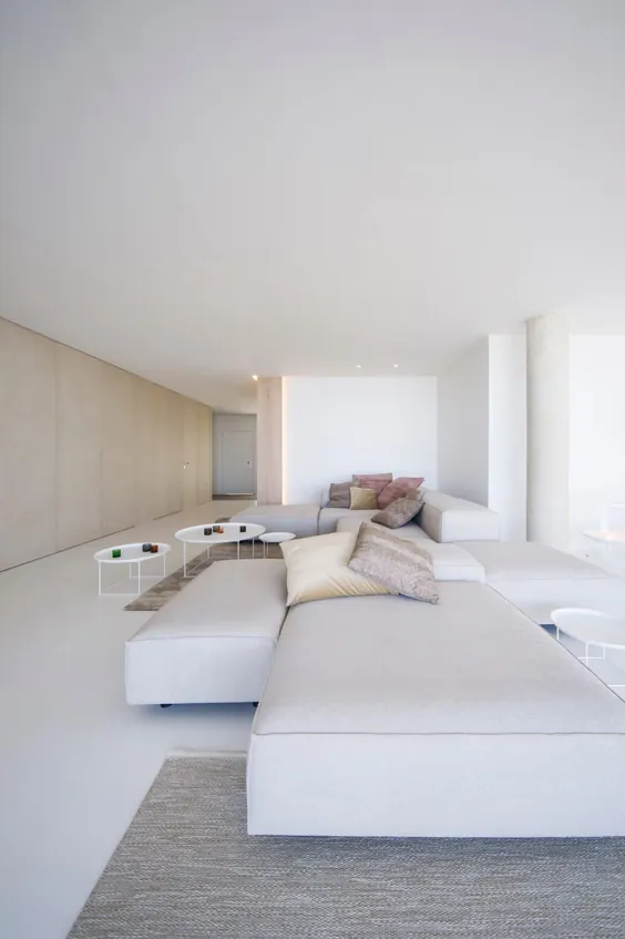 آپارتمان در خورشید توسط فیلیپ دسلی |  HomeAdore