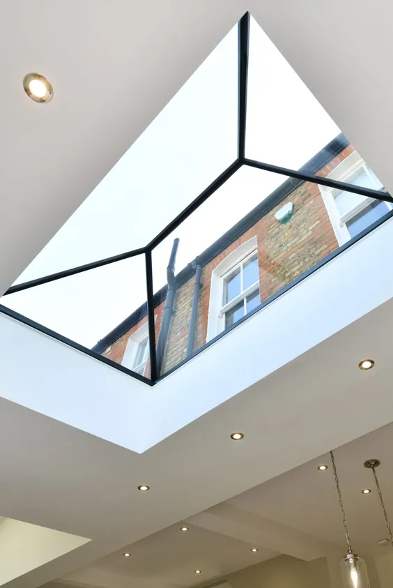 حداقل سقف شیشه ای مدرن برای پروژه های مسکونی
