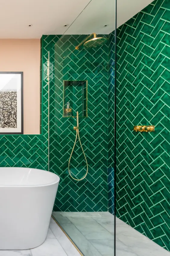 کاشی های حمام Crackle Bottle Green توسط Porcelain Superstore