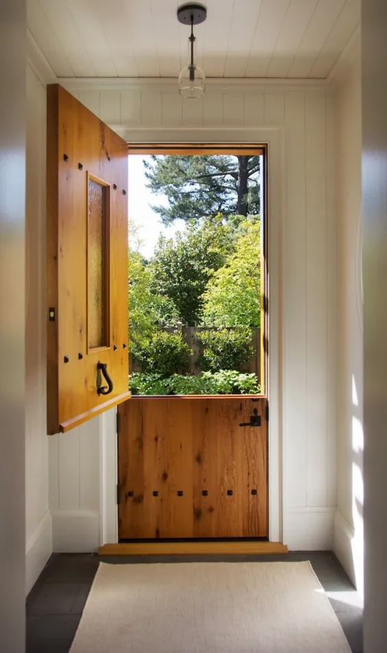 Hardscaping 101: Ins and Oututs of Dutch Doors - Gardenista