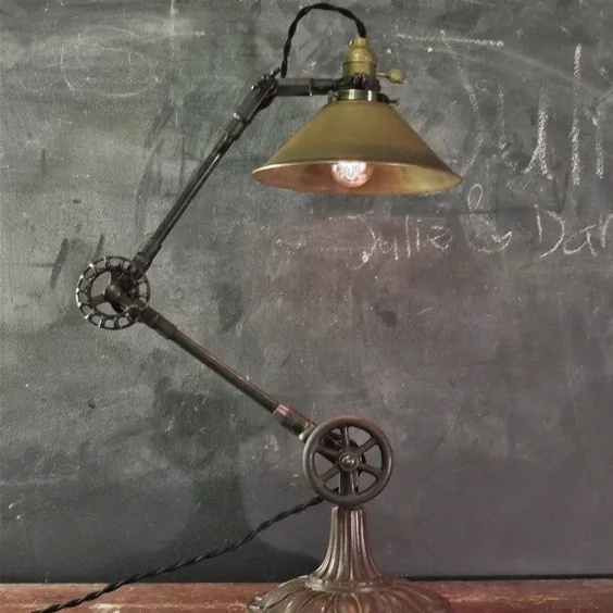 چراغهای صنعتی Vintage و لامپهای Steampunk توسط DWVintage در Etsy