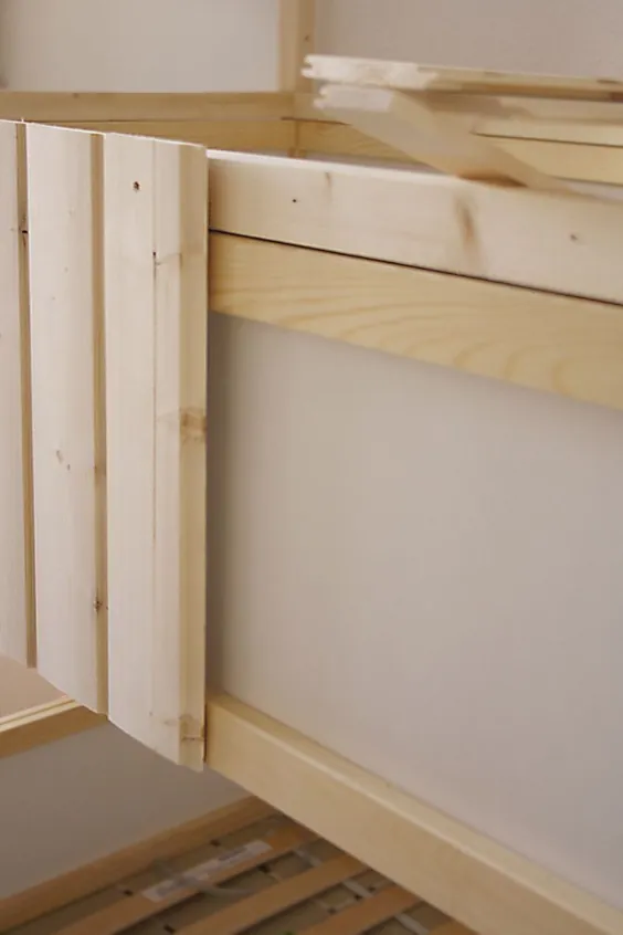DIY: خانه ای چوبی با تخت های Kura - هکرهای IKEA