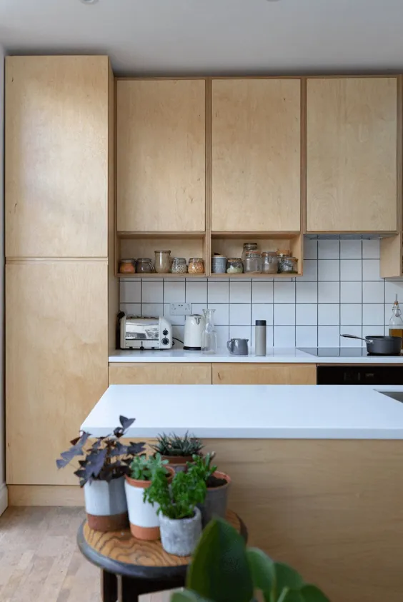 آشپزخانه تخته سه لا در لندن - نجاری با نمای خالص
