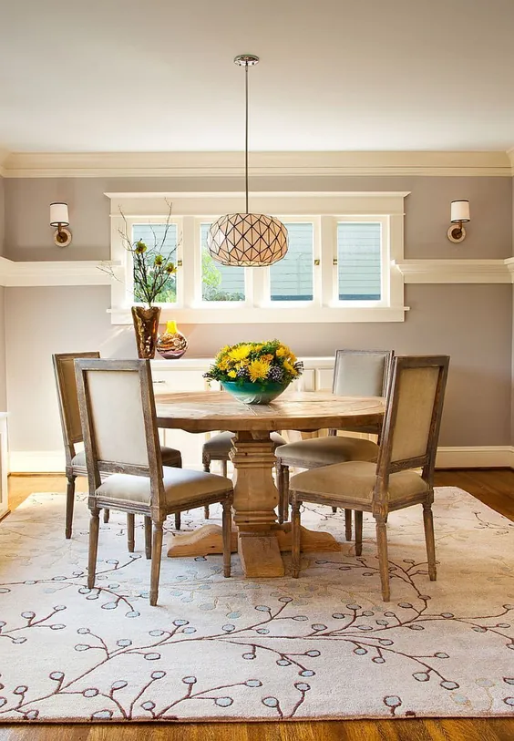 اتاق ناهار خوری به سبک صنعتگر با فرش منطقه ای زیبا - Decoist