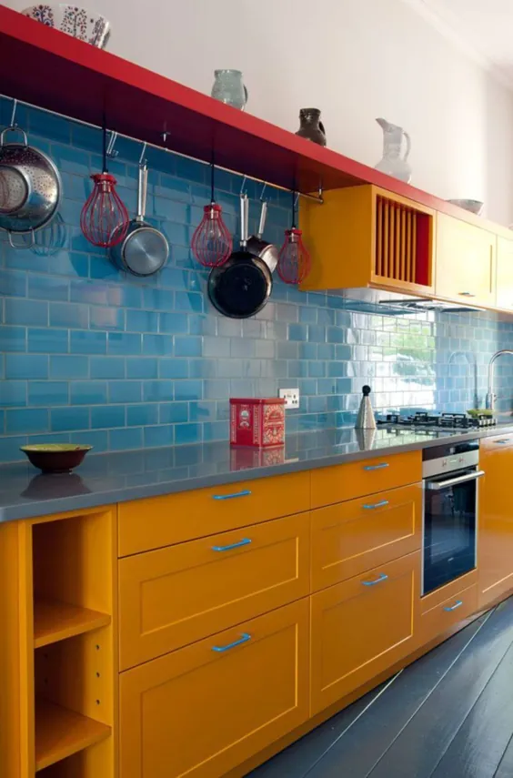Essas cozinhas coloridas vão encantar seu coração!  |  ساده سازی