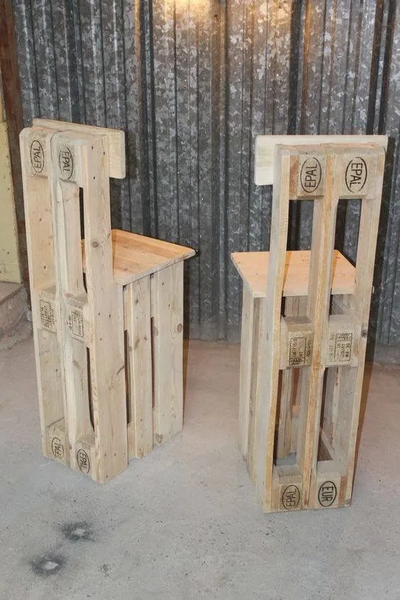 چهارپایه میله ای ساخته شده از پالت های یورو - Pallet Diy