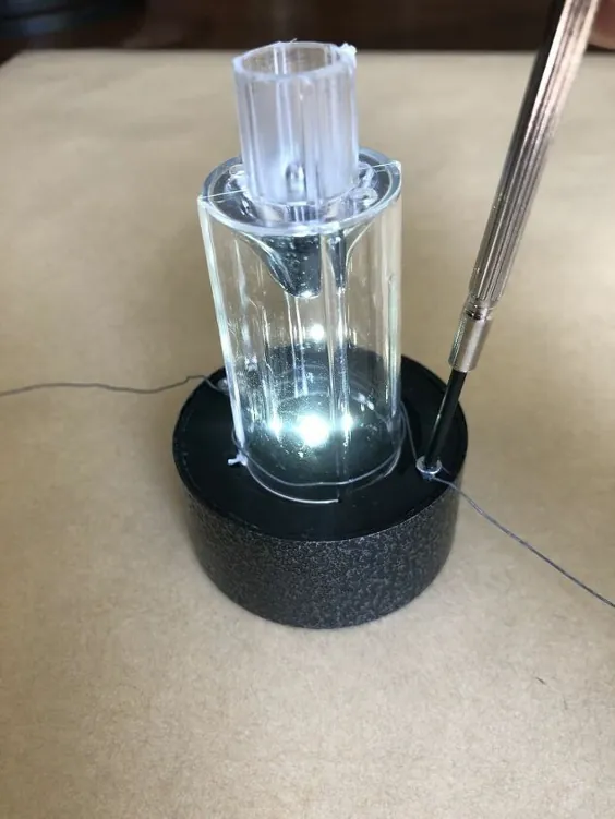چگونه می توان چراغ های آفتابی آویز DIY ساخت