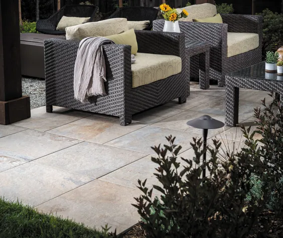 نحوه ایجاد یک اتاق در فضای باز با Belgard Outdoor Living