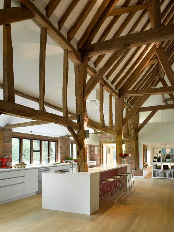 سیمپسون: آشپزخانه انبار مدرن از طراحی Roundhouse