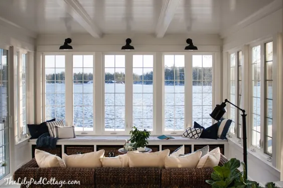 Lake House Sunroom - تمام شد!