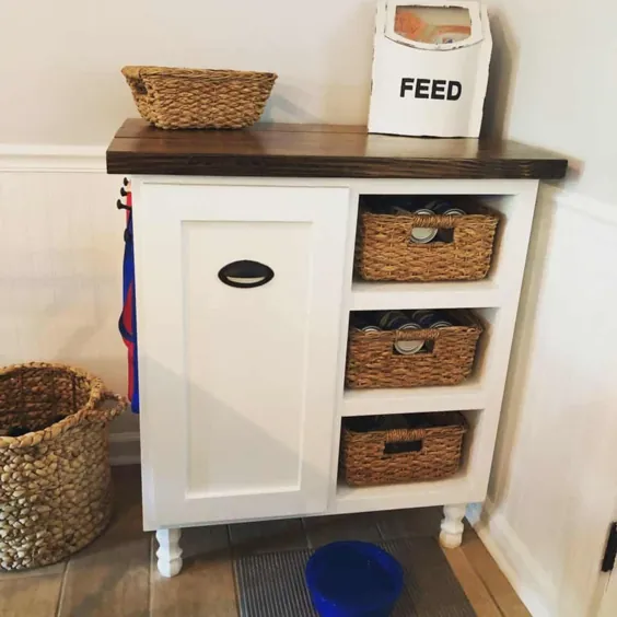 ایستگاه غذای سگ DIY - کابینت ذخیره مواد غذایی سگ The Little Frugal House