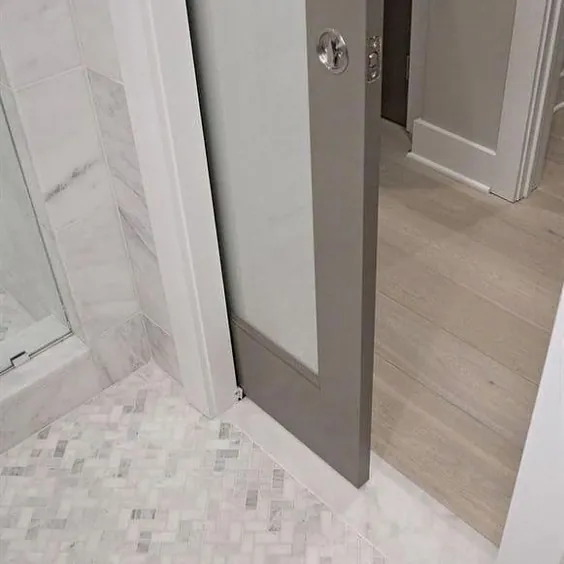 درهای جیبی KNC باعث صرفه جویی در فضای حمام می شوند