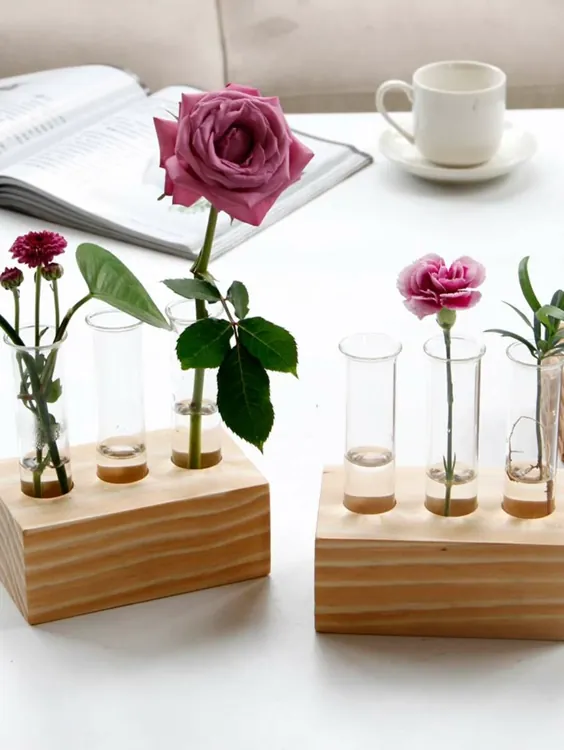 گلدان لوله ای آزمایشگاهی شیشه ای با پایه چوبی