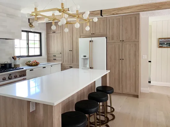 آشپزخانه ای زیبا و کاربردی با کریس لاو شیکاو جولیا را دوست دارد