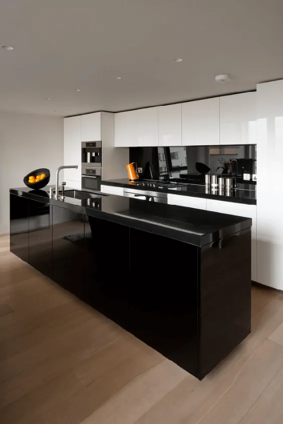 31 ایده آشپزخانه سیاه برای یک خانه پررنگ و مدرن