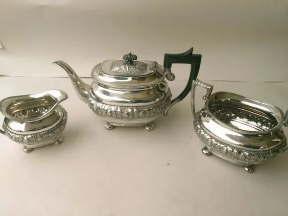 ست چای 3 تکه ویکتوریا ، تزئین شده غنی ، نقره اندود شده توسط LEE & WIGFUL تقریبا.  1895