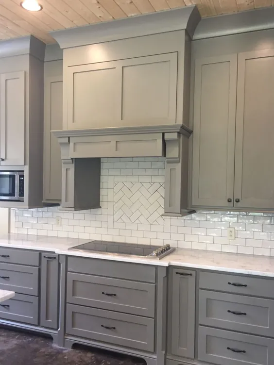 کابینت های آشپزخانه به سبک Shaker (20+ ایده ، روند و نحوه طراحی)