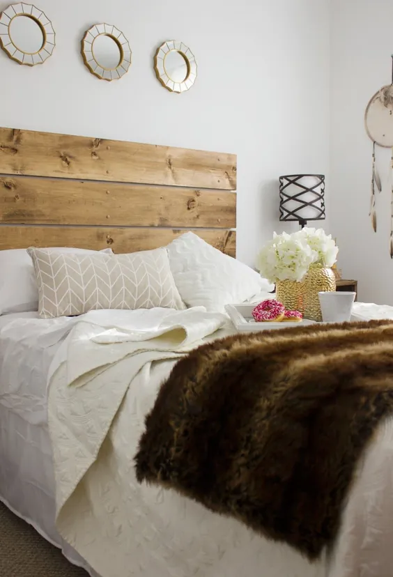 آرایش اتاق خواب برای میهمانان بسیار سفید • Brittany Stager