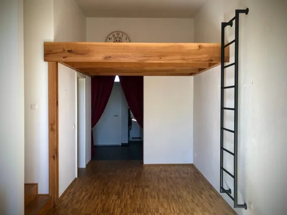 Bett، Nachtisch und Hochbett aus Massivholz: Vom Tischler in Dresden nach Maß bauen lassen.  Ihr individuelles Wunsch-Hochbett vom Tischler