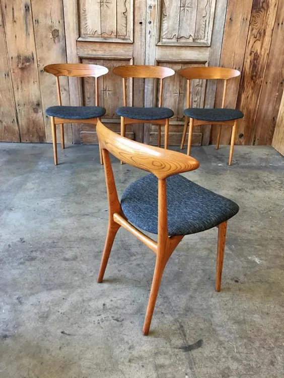 صندلی های ناهار خوری مجسمه سازی توسط Kurt Ostervig