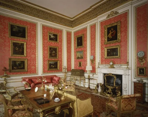 * Rococo Revisited - اتاق نقاشی قرمز در Belton House ، نمایش ...