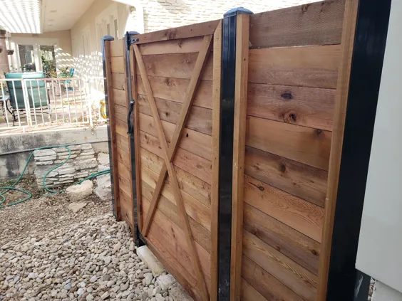 دروازه دسترسی چوبی