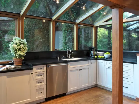 6 آشپزخانه آفتابگیر با پنجره های گلخانه ای