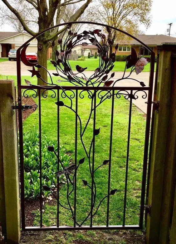 دروازه فلزی ، دروازه باغ ، دروازه تک آهنی.