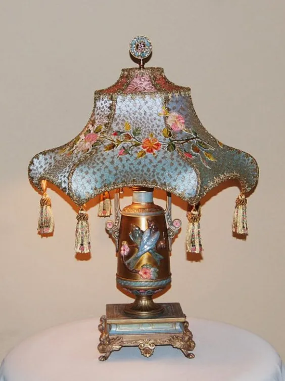 1920'S لامپ برنجی و فلزی ریخته گری با فلز ابریشم سفارشی |  اتسی