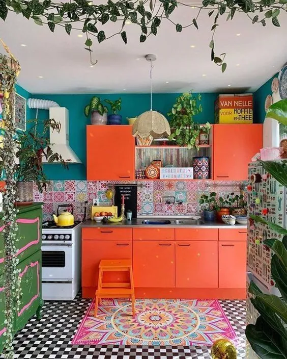 تا به حال آشپزخانه نارنجی در نظر گرفته اید؟  در غیر اینصورت ، به لطف این فضاهای Cook |  Hunker