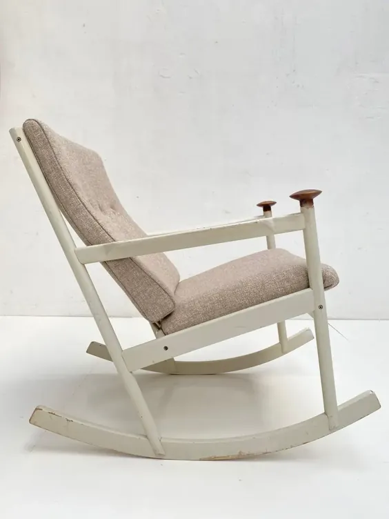 صندلی گهواره ای سوئدی دهه 1960 با روکش ملیله پشمی New De Ploeg