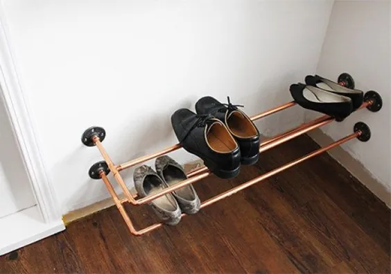 ایده های قفسه کفش DIY برای اینکه اعضای خانواده کمی سازمان یافته تر شوند