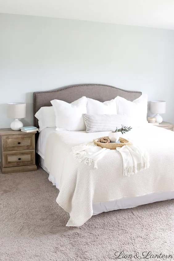 اتاق خواب مستر مدرن ساحلی |  دکوراسیون Thrifted - طراحی کیتلین ماری
