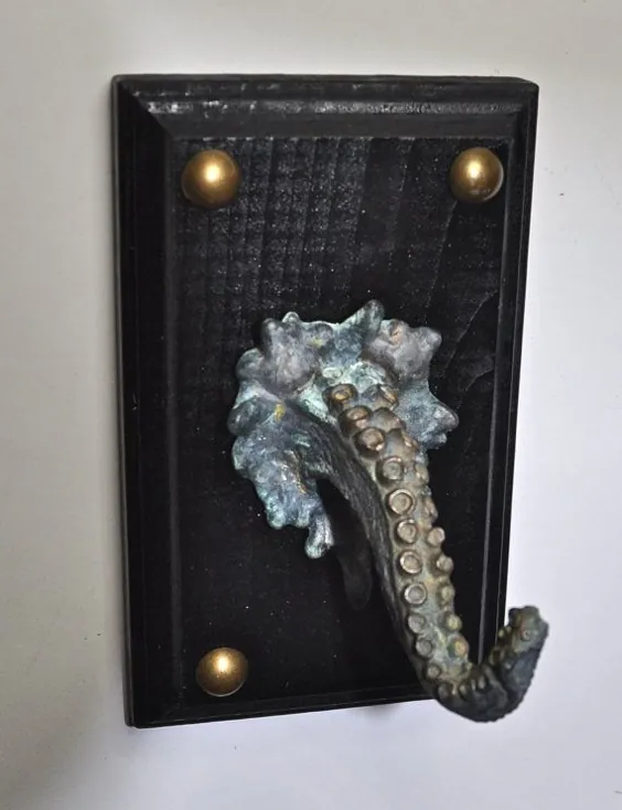 Hooked for stricklandart، Kraken Tentacle Coat Hook