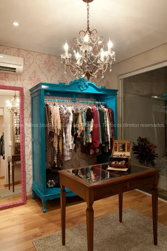 Lieben Sie diesen Kleiderschrank mit entfernten Türen und malten eine Türkisfarbe!  اضافی نه ... - وبلاگ آنجلا بکر