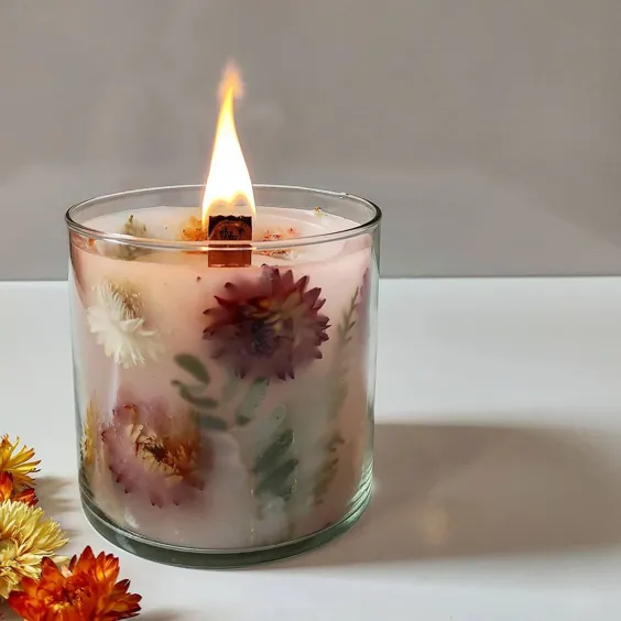 شمع شیشه ای بزرگ🕯️🌼
ورق بزنید و اسلاید آخر فیلم این شمع زیبا رو ببینید😍

▫️این شمع که با گل خشک دیزاین شده مناسب چیدمان منزلتون و هدیه دادن به عزیزانتون هستش🤗👌🏻

▫️سایز : ارتفاع ۱۰Cm • قطر ۱۰Cm

▫️وزن : ۷۰۰ گرم

▫️قیمت: ۱۳۰ تومان

___________________
#شمع