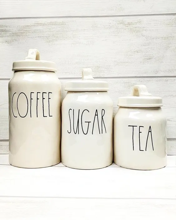 قهوه Rae Dunn ، شکر ، قوطی چای روی مرکاری