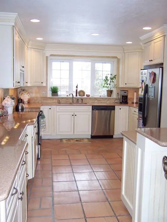 آشپزخانه مدرن و زیبا با کف کاشی های رنگی سفالین: کف کاشی طرح آشپزخانه Piedmont زیبا W... |  طراحی آشپزخانه ، کفپوش آشپزخانه ، بازسازی آشپزخانه