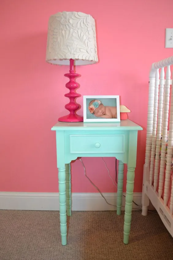 Ivy's Pink and Mint Hip and Cheery Nursery - مهد پروژه