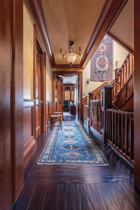 فرش های قفقازی قرن نوزدهم خانه ویکتوریا کالکتور را روشن می کند
