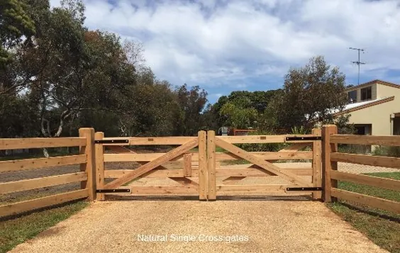 Wooden Gates Victoria: Farm |  تودور |  کشور |  جاده