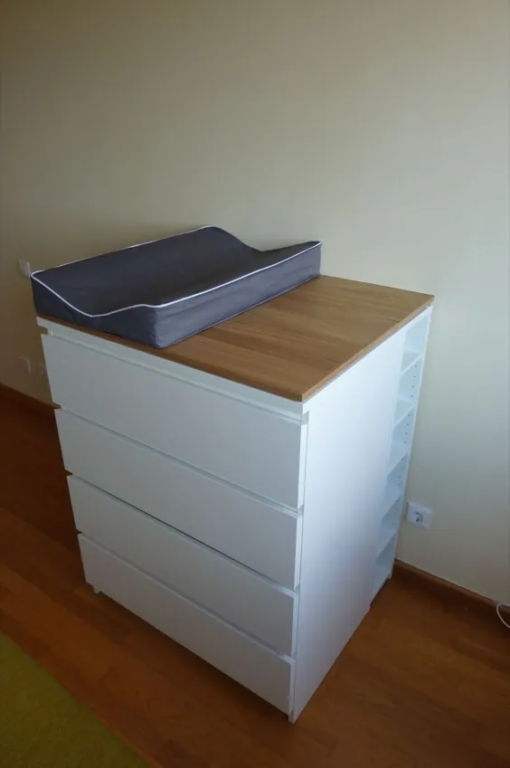 میز تعویض کودک با فضای ذخیره سازی: DIY - IKEA Hackers