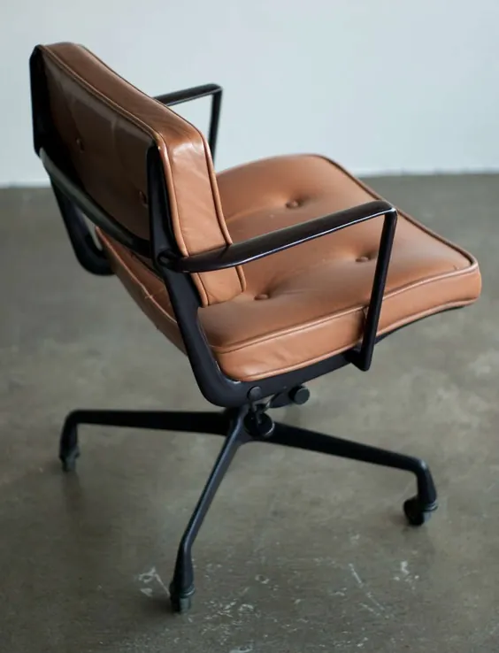 صندلی های عتیقه - 19،599 برای فروش در 1stdibs