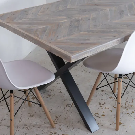 میز ناهار خوری استخوان شاه ماهی - میز شورون چوبی خاکستری با پایه های X